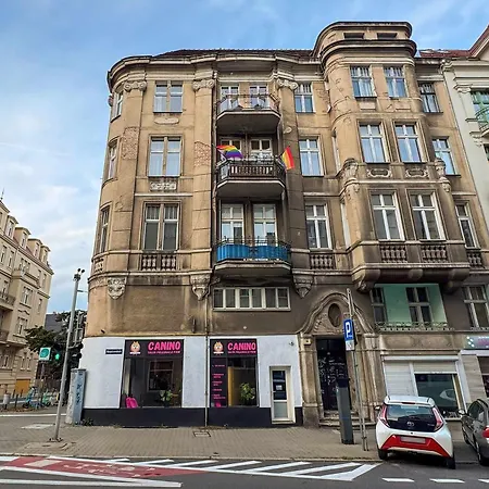 Spacious Family With Balcony Near Mtp By Renters Апартаменты